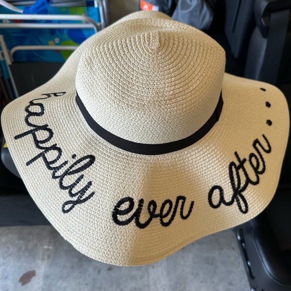 Miss. to Mrs. Accessories - Miss to Mrs Subscription Box Item: Straw Hat. NWOT. “Happily Ever After..”